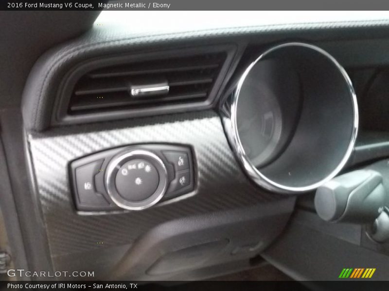 Magnetic Metallic / Ebony 2016 Ford Mustang V6 Coupe