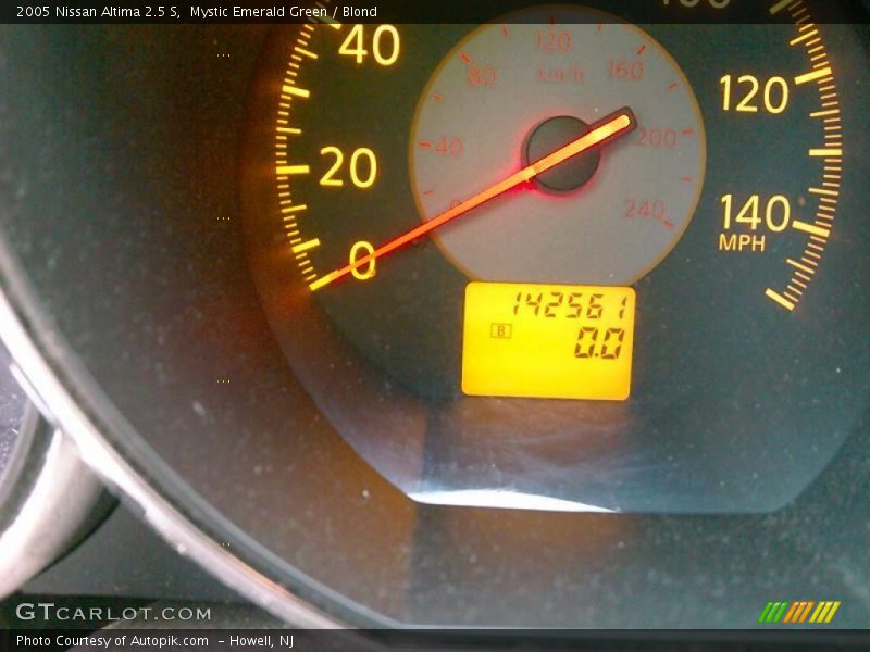 Mystic Emerald Green / Blond 2005 Nissan Altima 2.5 S