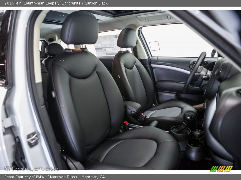 Light White / Carbon Black 2016 Mini Countryman Cooper