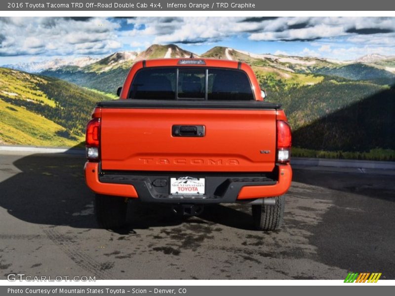 Inferno Orange / TRD Graphite 2016 Toyota Tacoma TRD Off-Road Double Cab 4x4