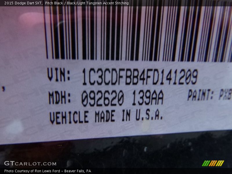 Pitch Black / Black/Light Tungsten Accent Stitching 2015 Dodge Dart SXT