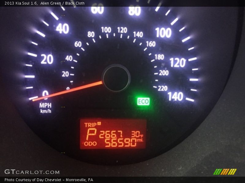 Alien Green / Black Cloth 2013 Kia Soul 1.6