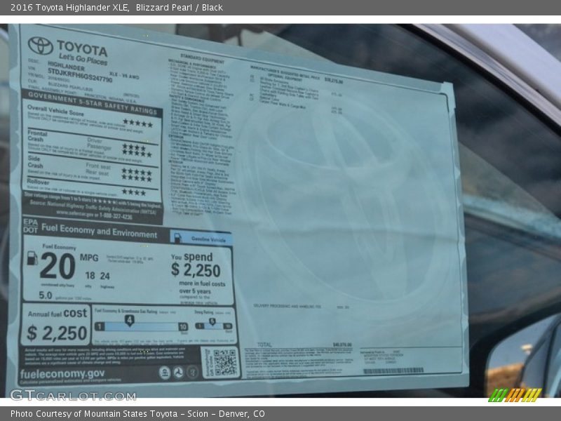 Blizzard Pearl / Black 2016 Toyota Highlander XLE