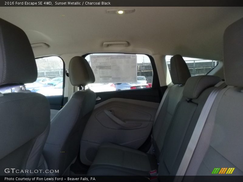 Sunset Metallic / Charcoal Black 2016 Ford Escape SE 4WD