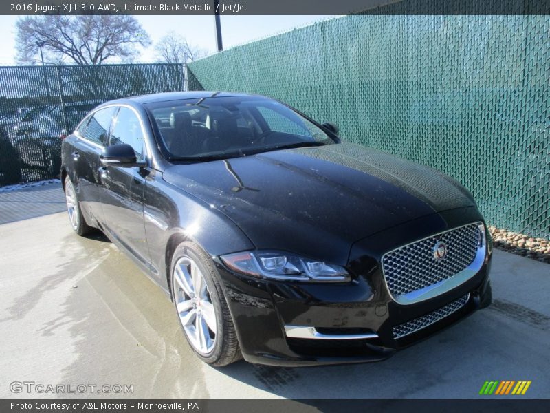 Ultimate Black Metallic / Jet/Jet 2016 Jaguar XJ L 3.0 AWD