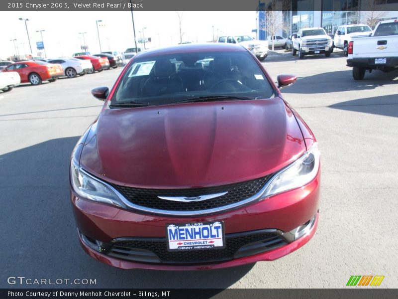 Velvet Red Pearl / Black 2015 Chrysler 200 S