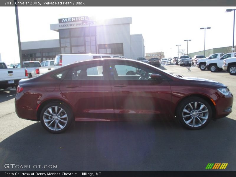 Velvet Red Pearl / Black 2015 Chrysler 200 S
