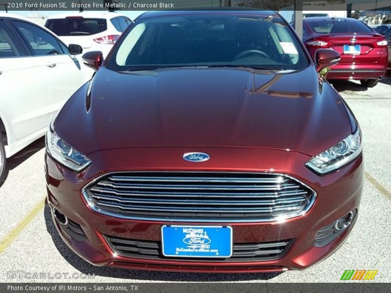 Bronze Fire Metallic / Charcoal Black 2016 Ford Fusion SE
