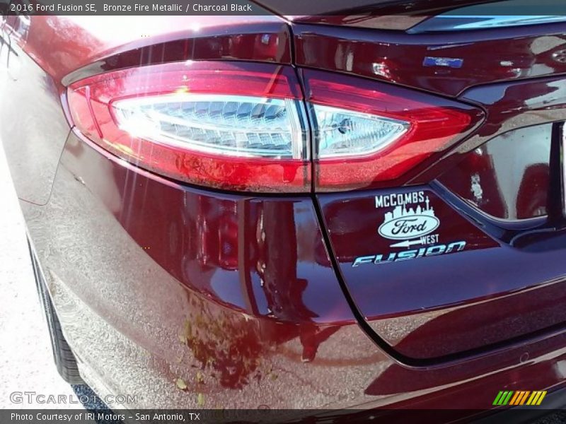 Bronze Fire Metallic / Charcoal Black 2016 Ford Fusion SE