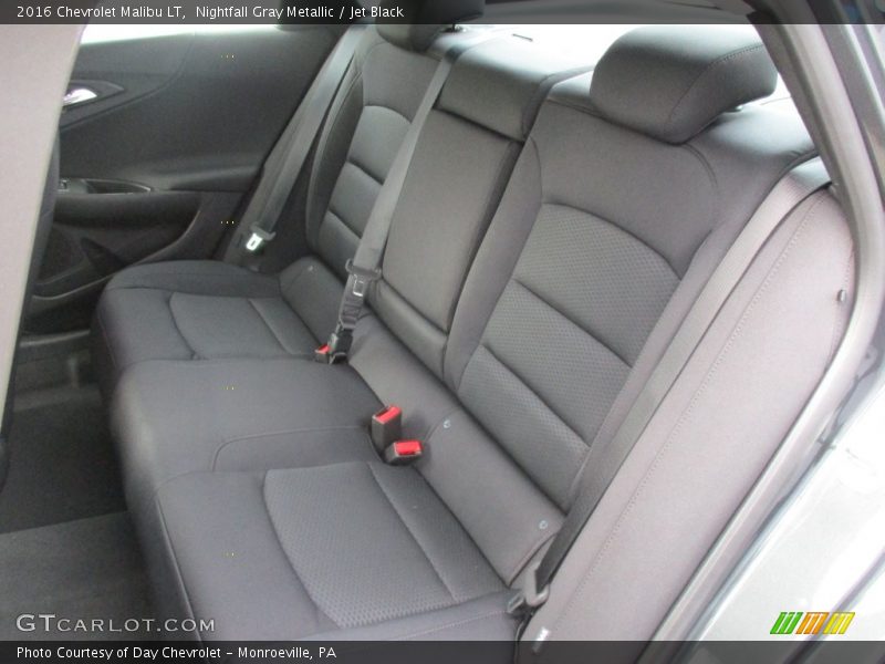 Nightfall Gray Metallic / Jet Black 2016 Chevrolet Malibu LT