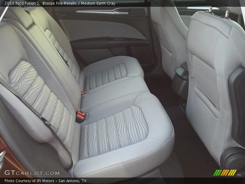 Bronze Fire Metallic / Medium Earth Gray 2016 Ford Fusion S