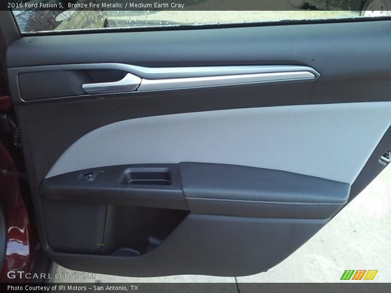 Bronze Fire Metallic / Medium Earth Gray 2016 Ford Fusion S