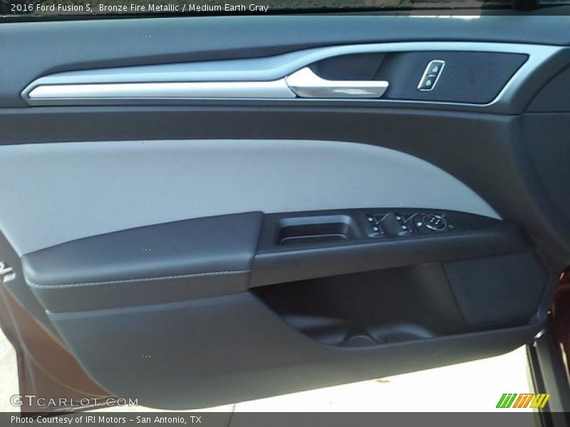 Bronze Fire Metallic / Medium Earth Gray 2016 Ford Fusion S
