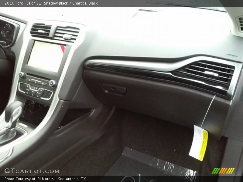 Shadow Black / Charcoal Black 2016 Ford Fusion SE