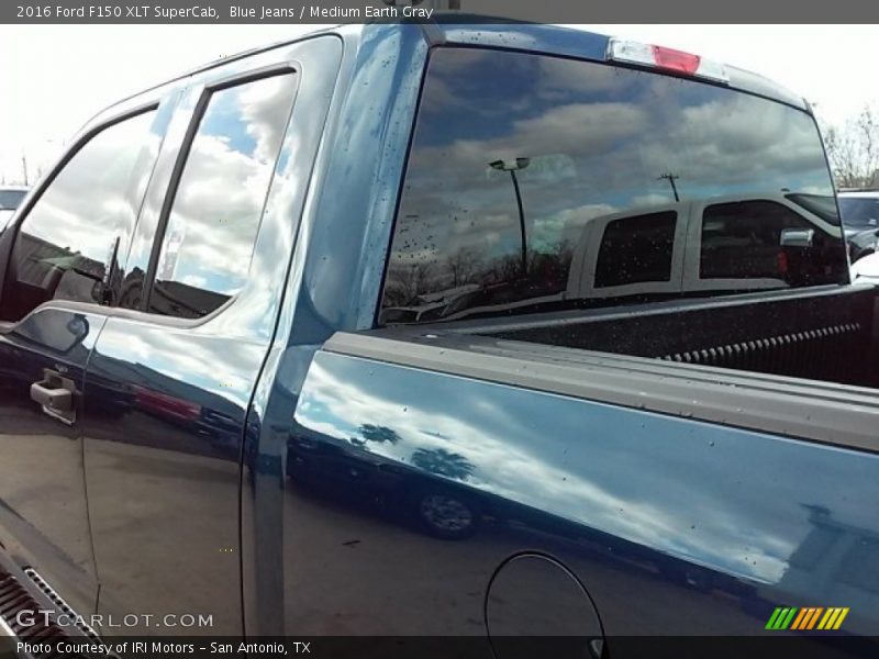 Blue Jeans / Medium Earth Gray 2016 Ford F150 XLT SuperCab