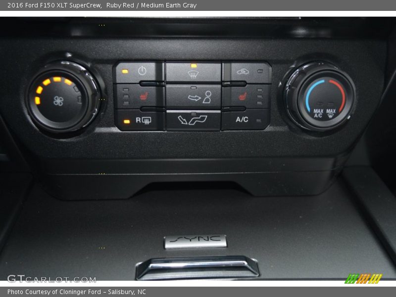 Ruby Red / Medium Earth Gray 2016 Ford F150 XLT SuperCrew