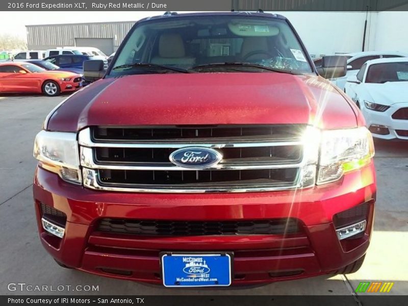 Ruby Red Metallic / Dune 2016 Ford Expedition XLT