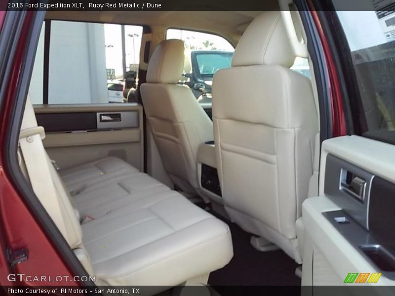 Ruby Red Metallic / Dune 2016 Ford Expedition XLT