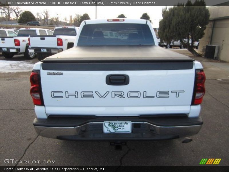 Summit White / Dark Charcoal 2007 Chevrolet Silverado 2500HD Classic LS Crew Cab 4x4