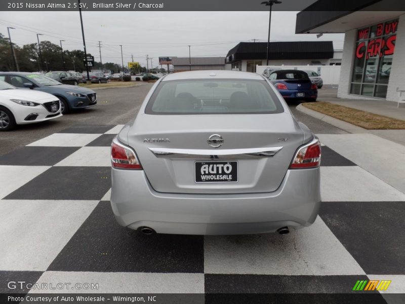 Brilliant Silver / Charcoal 2015 Nissan Altima 2.5 SV