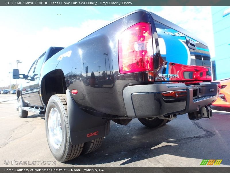 Onyx Black / Ebony 2013 GMC Sierra 3500HD Denali Crew Cab 4x4 Dually