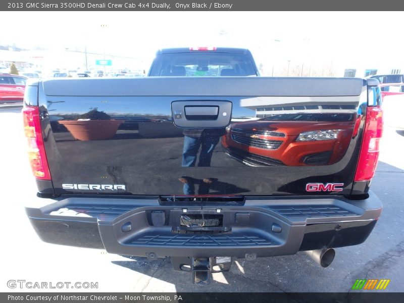 Onyx Black / Ebony 2013 GMC Sierra 3500HD Denali Crew Cab 4x4 Dually