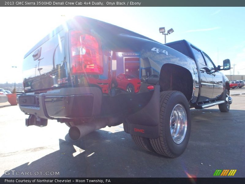 Onyx Black / Ebony 2013 GMC Sierra 3500HD Denali Crew Cab 4x4 Dually