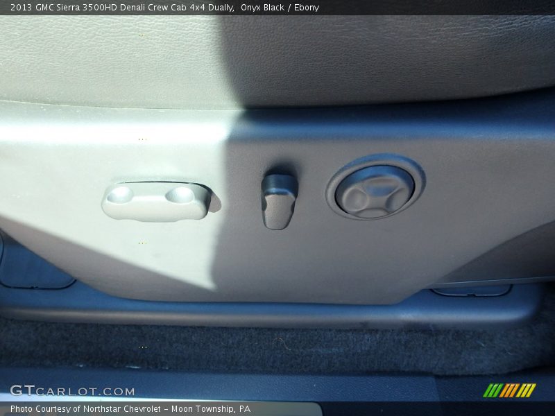 Onyx Black / Ebony 2013 GMC Sierra 3500HD Denali Crew Cab 4x4 Dually
