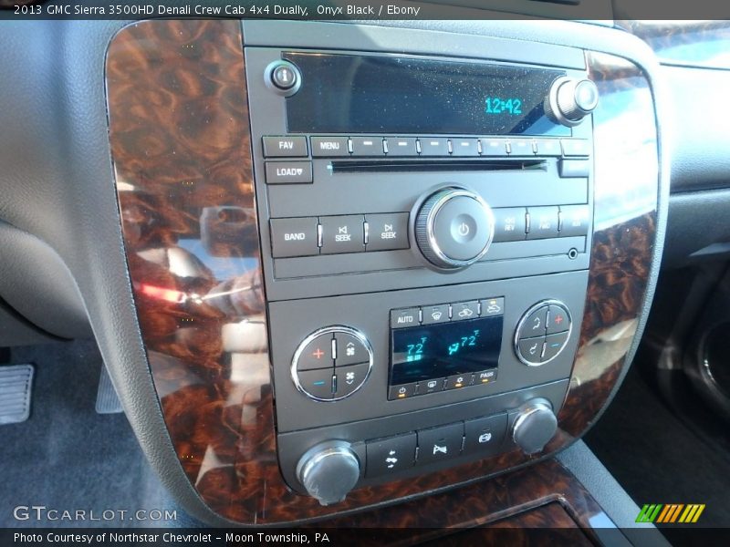 Onyx Black / Ebony 2013 GMC Sierra 3500HD Denali Crew Cab 4x4 Dually