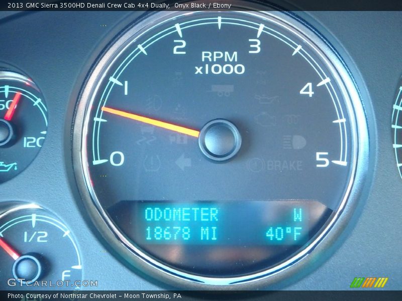 Onyx Black / Ebony 2013 GMC Sierra 3500HD Denali Crew Cab 4x4 Dually