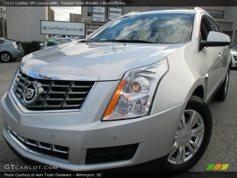 Radiant Silver Metallic / Ebony/Ebony 2013 Cadillac SRX Luxury AWD