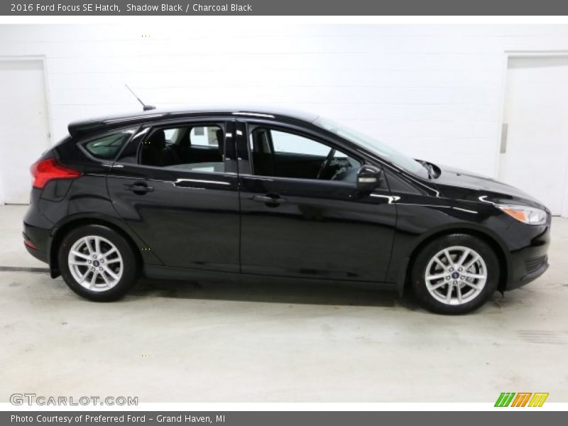 Shadow Black / Charcoal Black 2016 Ford Focus SE Hatch