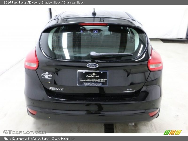 Shadow Black / Charcoal Black 2016 Ford Focus SE Hatch