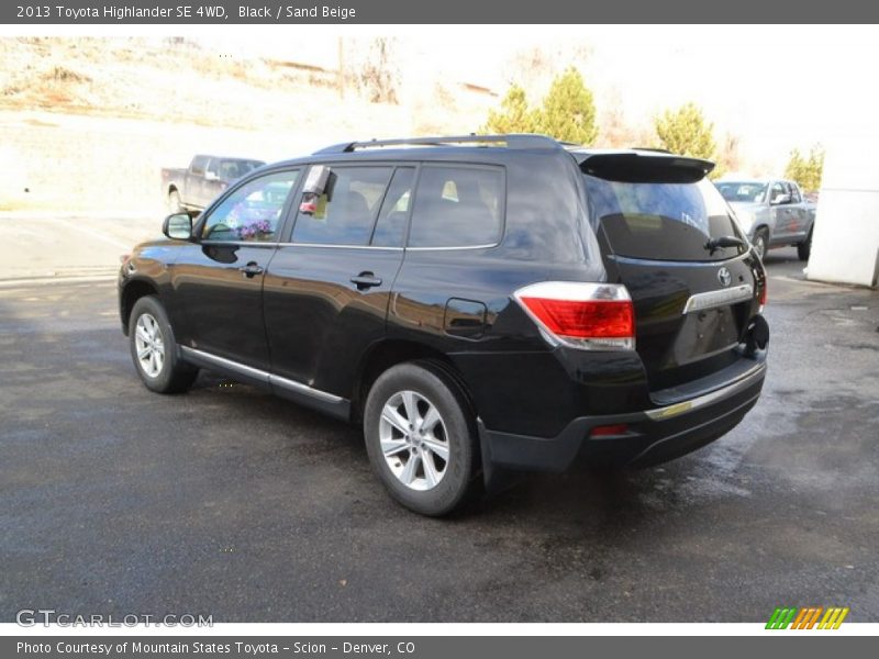Black / Sand Beige 2013 Toyota Highlander SE 4WD