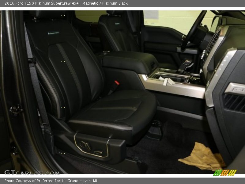 Magnetic / Platinum Black 2016 Ford F150 Platinum SuperCrew 4x4