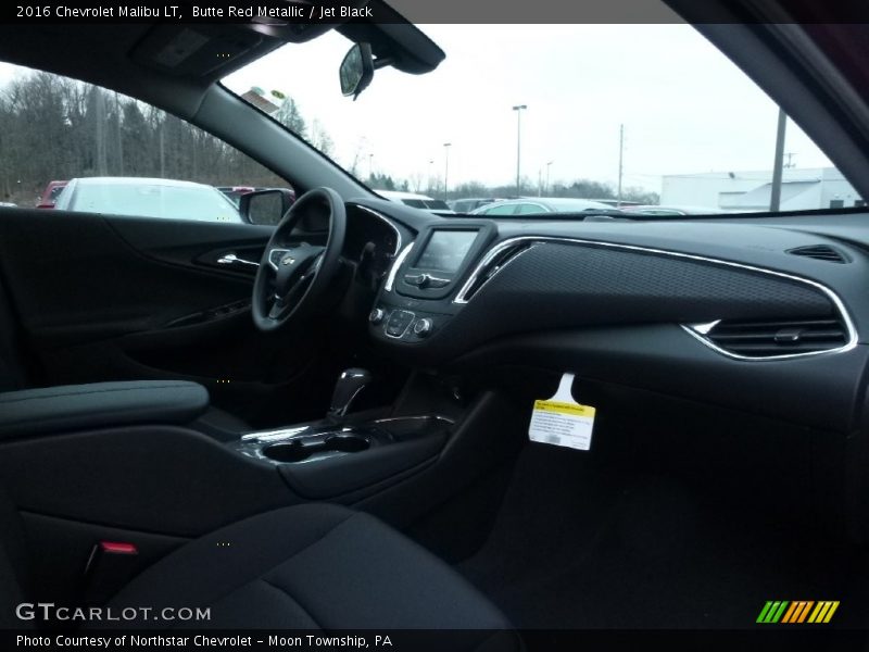 Butte Red Metallic / Jet Black 2016 Chevrolet Malibu LT