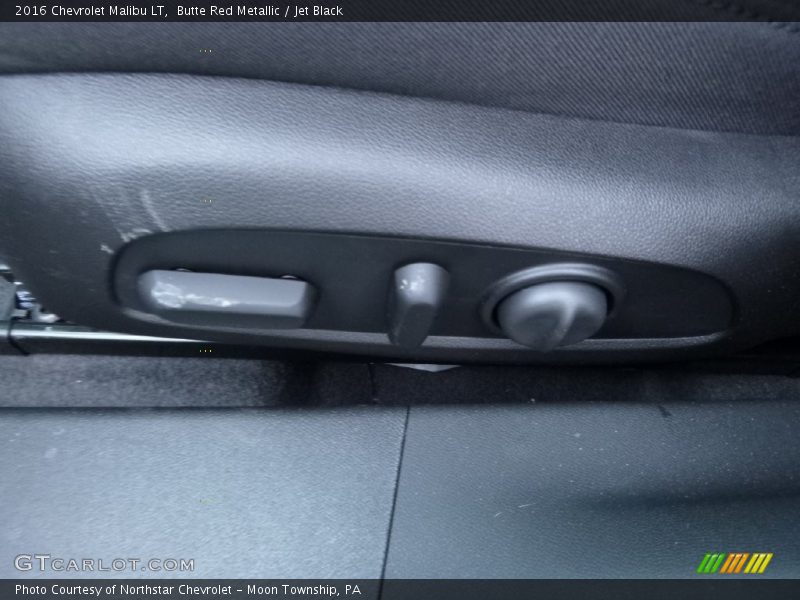 Butte Red Metallic / Jet Black 2016 Chevrolet Malibu LT