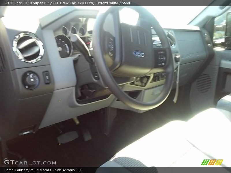 Oxford White / Steel 2016 Ford F350 Super Duty XLT Crew Cab 4x4 DRW