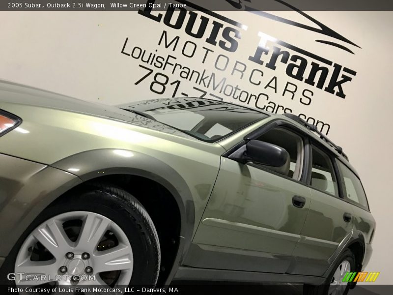Willow Green Opal / Taupe 2005 Subaru Outback 2.5i Wagon