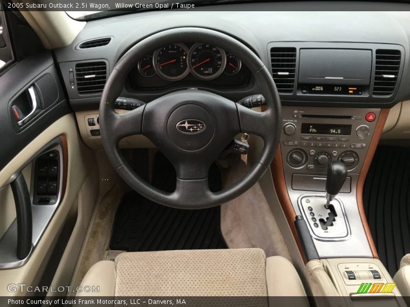 Willow Green Opal / Taupe 2005 Subaru Outback 2.5i Wagon