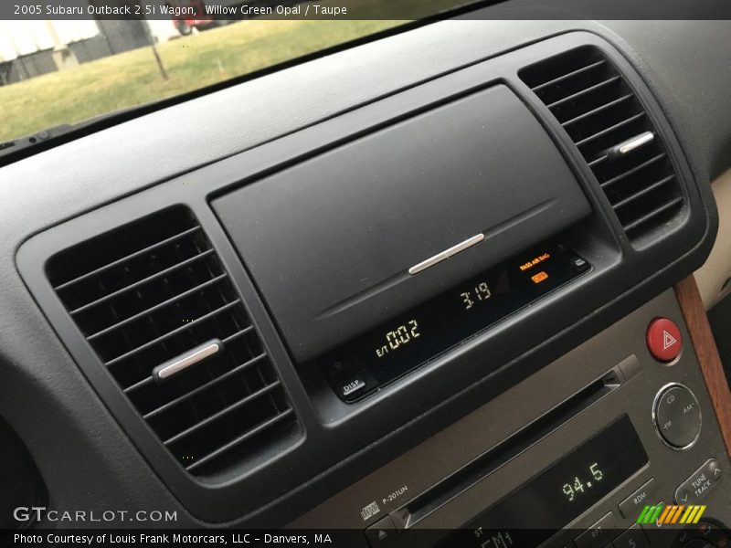 Willow Green Opal / Taupe 2005 Subaru Outback 2.5i Wagon