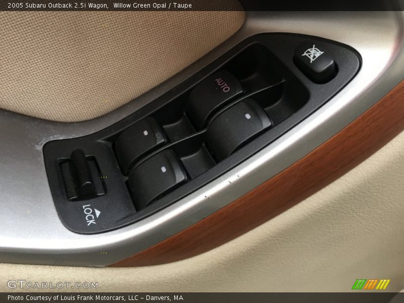 Willow Green Opal / Taupe 2005 Subaru Outback 2.5i Wagon