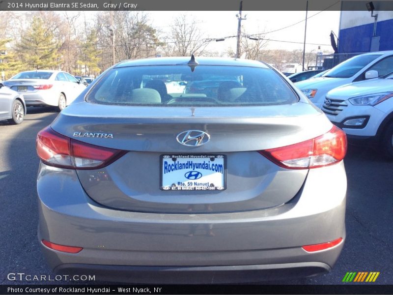 Gray / Gray 2014 Hyundai Elantra SE Sedan