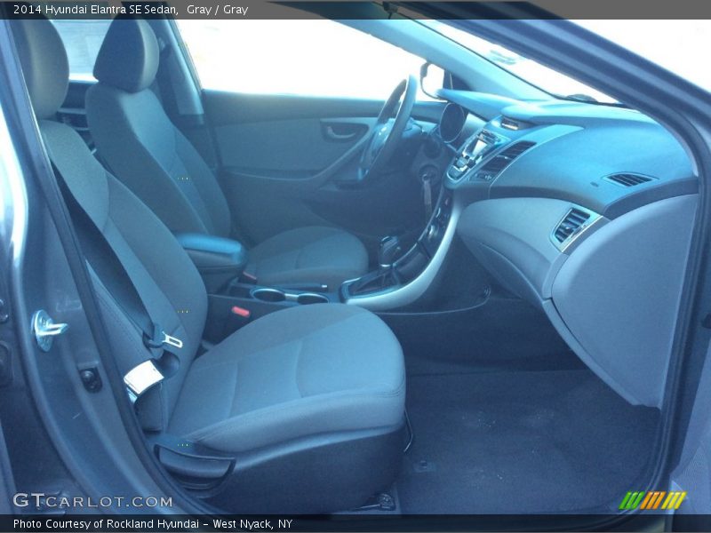 Gray / Gray 2014 Hyundai Elantra SE Sedan