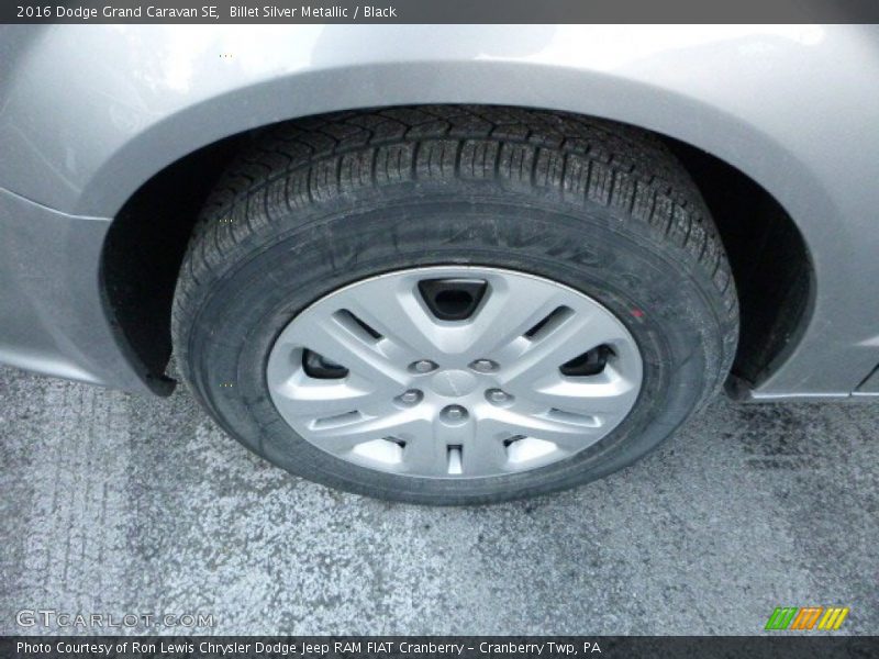 Billet Silver Metallic / Black 2016 Dodge Grand Caravan SE