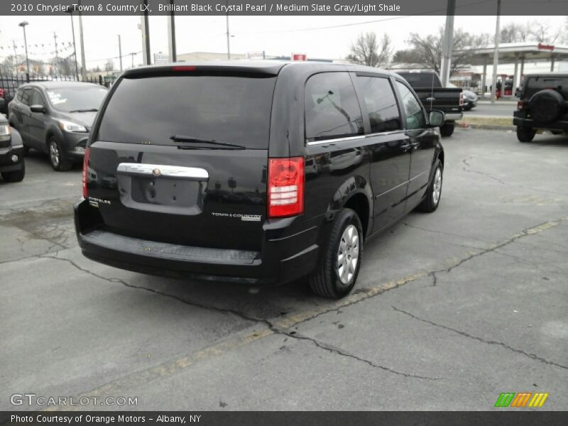 Brilliant Black Crystal Pearl / Medium Slate Gray/Light Shale 2010 Chrysler Town & Country LX