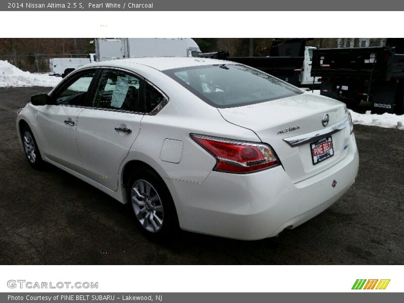 Pearl White / Charcoal 2014 Nissan Altima 2.5 S