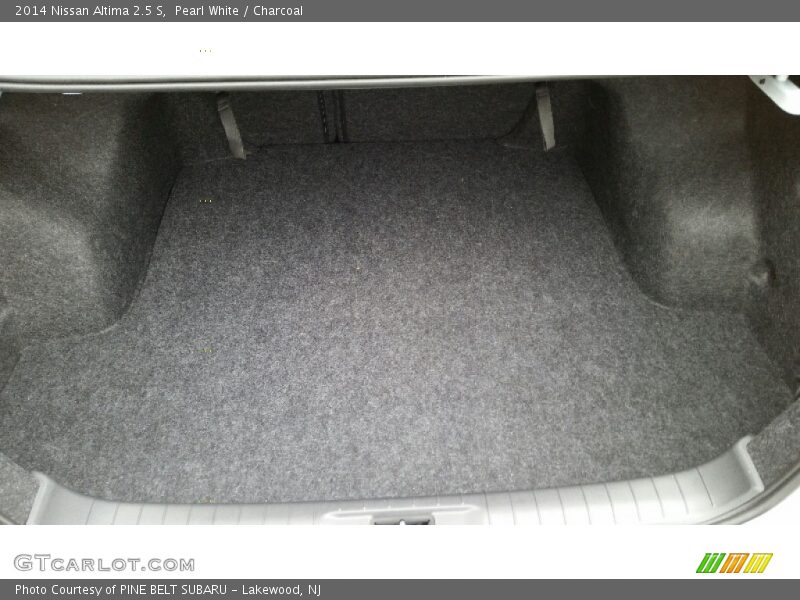 Pearl White / Charcoal 2014 Nissan Altima 2.5 S