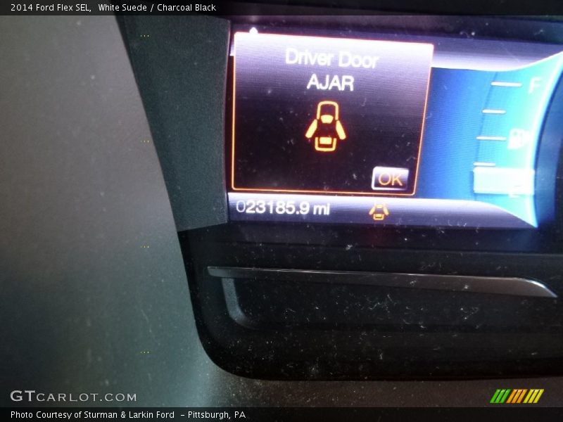 White Suede / Charcoal Black 2014 Ford Flex SEL
