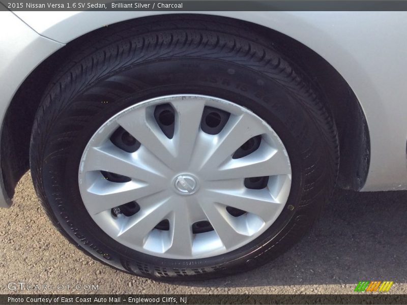 Brilliant Silver / Charcoal 2015 Nissan Versa 1.6 SV Sedan